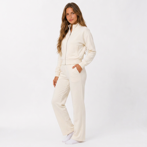 Conjunto deportivo personalizado para mujer, de forro polar grueso, con estampado en relieve, para marcas de ropa urbana estadounidenses, venta al por mayor. - Product Image 3
