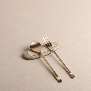 Juego de Cubiertos de Acero Inoxidable de 4 Piezas, Acabado Espejo, Cuchillo, Tenedor y Cuchara, en Oferta - Product Image 4