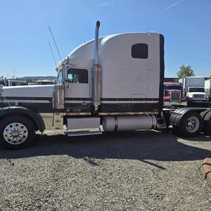 Camion tracteur diesel 6x4, poids lourd, véhicule commercial pour le transport de marchandises à haute capacité logistique - Product Image 1