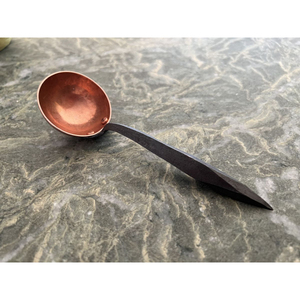 Cuillère à mesurer en cuivre avec manche noir, lavage à la main uniquement, outil de mesure en métal pour la cuisine, cuillère à mesurer durable - Product Image 1