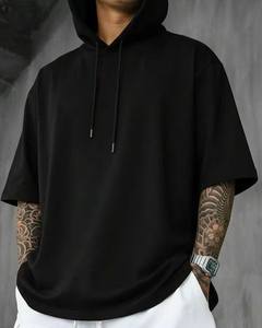 T-shirt à capuche pour homme à manches courtes avec cordon de serrage, coupe décontractée ample, respirant, doux pour la peau, confort oversize idéal pour le style urbain - Product Image 1