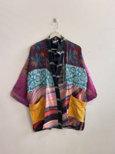 Robe kimono en soie pour femme, courte, style vintage, robe kimono d'été, vêtement de plage - Product Image 2