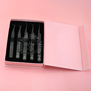 High-Quality Custom Fiber Grip <b>Black</b> Color Tweezers Stainless Tweezer Custom Packing Fiber Tip Microfiber Volume Lash Tweezers - Product Image 5