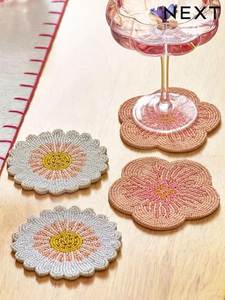 Posavasos Bordados a Mano con Cuentas, con Elegante Arte Floral, Bordado Intrincado y Detalles de Cuentas de Primera Calidad - Product Image 2