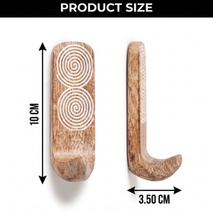 Cintre en bois élégant de qualité supérieure avec gravure de logo personnalisée, finition laquée, crochet chromé pour armoire - Product Image 4