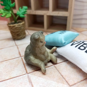Linda Figura de Gato en Miniatura de PVC Gris, Decoración de Escritorio, Accesorio de Moda, Modelo de Gato en Miniatura para Mayores de 14 Años - Product Image 3
