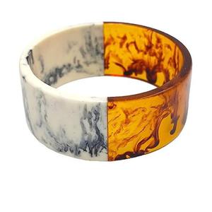 Pulseras de Resina Hechas a Mano, Joyería Premium TCE Tce00, Impresión Digital, Color Liso, 80g, Accesorios de Moda para Mujer, Venta al Por Mayor, Exportación - Product Image 1