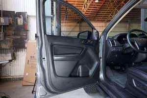 Camioneta Ford Ranger 2025 Premium Exótica de Doble Cabina - Product Image 5