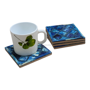 Posavasos de madera con incrustaciones de hueso hechos a mano de la mejor calidad – Juego de posavasos decorativos ecológicos para mesa, disponible para la venta - Product Image 1