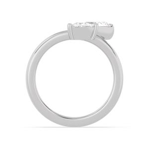 Anillo de compromiso de oro blanco para mujer con diamante talla corazón y piedra lateral, estilo romántico, bisel con corte esmeralda en forma de pera, forma elegante - Product Image 2