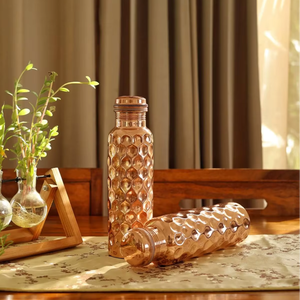 Bouteille d'eau en cuivre martelé doré Antique Creations, motif diamant, 32 oz, étanche, compatible lave-vaisselle et micro-ondes, personnalisable - Product Image 3