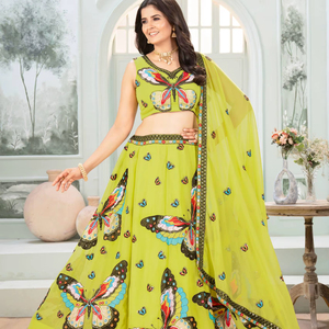 Lehenga Choli tendance pour les fêtes, design accrocheur, style boutique indienne, vêtements de mariée, en faux Georgeet, matériaux recyclés, dernière collection - Product Image 1