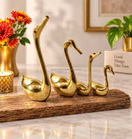 Sculpture moderne en or double cerise, finition antique, figurine de fruit en métal, décoration de table de salon - Exportation indienne Ali Handicrafts