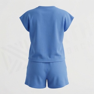 Ensemble décontracté bleu 2 pièces pour femme : T-shirt à manches courtes et short au-dessus du genou à imprimé géométrique, coupe ample, idéal printemps-été - Product Image 2