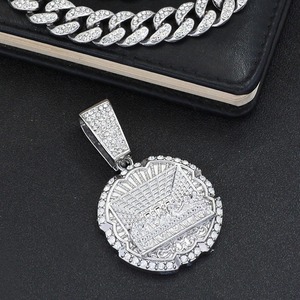 Collier pour homme, style européen et américain, tendance, hip-hop, avec pendentif rond serti de diamants, idéal pour les soirées - Product Image 3