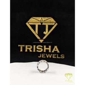 Anillo de banda de hip hop con diamantes de moissanita VVS, plata de ley 925, estilo Iced Out, joyería de lujo de Trisha Jewels - Product Image 3