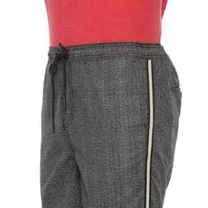 Pantalones Cortos Casuales de Alta Calidad, Ligeros, de Corte Regular, para Uso Diario, Cómodos, de Tela Suave con Estampado - Product Image 3