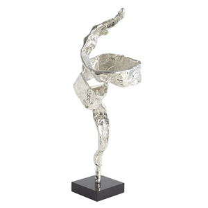 Sculpture d'ange en argent de luxe, statue moderne abstraite en forme d'aile et de flamme, centre de table en métal texturé avec base, vente en gros - Product Image 4