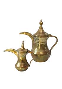 Cafetera y tetera islámica tradicional de metal, estilo Dallah árabe, hecha a mano, decorativa, para servir en la cocina. - Product Image 6