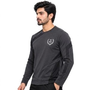 Camiseta Premium de Manga Larga para Hombre, Confeccionada con Material Cómodo y Construcción Resistente, con Costuras Impecables y Atractivas - Product Image 6