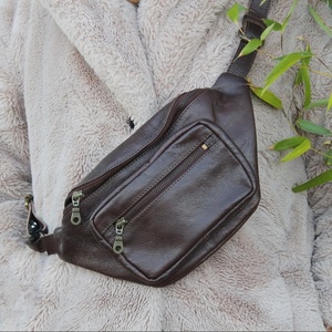 Good Quality Leather Waist Bags for Men Sheep Leather New Arrival Waterproof Crossbody Bags Fashion Genuine Leather Waist Bags - Product Image 1