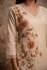 Ensemble Twinfeet pour femme : Kurti, pantalon et dupatta en pur coton de qualité supérieure, séchage rapide, coupe droite, longueur genou, idéal pour mariage, fête ou été - Product Image 4