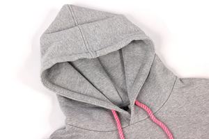 APPAREL by MARRIE Conjunto de Sudadera con Capucha y Pantalones Deportivos Acampanados de Algodón Grueso con Logotipo Personalizado, Estilo Casual de Invierno Unisex - Product Image 3