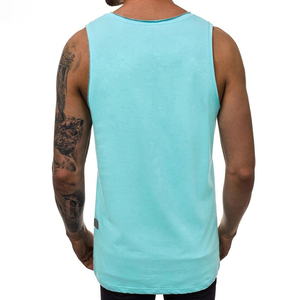 เสื้อกล้ามผู้ชาย OEM คุณภาพสูงสำหรับฤดูร้อน ผลิตจากผ้าฝ้ายระบายอากาศ แห้งเร็ว เป็นมิตรต่อสิ่งแวดล้อม เหมาะสำหรับใส่ลำลอง ออกกำลังกาย ฟิตเนส มีไซส์พลัสไซส์ให้เลือก - Product Image 3