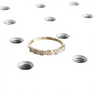 Anillo de Compromiso Vintage con Diamantes Cultivados en Laboratorio con Corte Marquesa, Estilo Antiguo, Chapado en Oro de 18K, Certificado IGI, Joyería de Boda para Mujer - Product Image 2