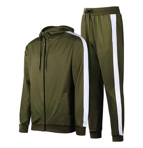 Ensemble de survêtement pour femme vert olive avec veste à capuche zippée et pantalon de jogging à rayures latérales - Product Image 1
