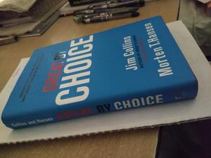 หนังสือคู่มือการเป็นผู้นำทางธุรกิจโดยจิม คอลลินส์ ฉบับภาษาอังกฤษ พิมพ์ปกอ่อน โดยมอร์เทน แฮนเซ่น "Great by Choice" - Product Image 3