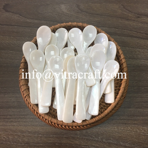 Cuchara de nácar blanca de alta calidad y lujosa, cuchara de caviar, cuchara de ostra tamaño 8cm hecha a mano Vietnam - Product Image 4