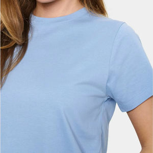 T-shirt ajusté tendance pour femme, vente en gros, T-shirt blanc, haut de sport pour femme, haut décontracté à manches courtes en nylon/spandex, été 2026 - Product Image 4