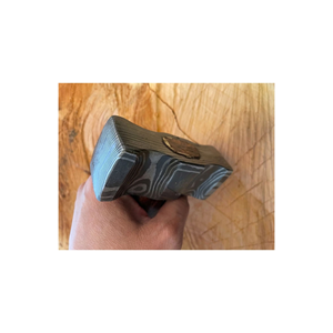 Martillo Vikingo de Acero de Damasco Forjado a Mano con Mango de Madera y Acero, Textura Antideslizante, Herramienta Industrial de Alta Resistencia, Personalizable OEM - Product Image 2