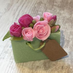 Caja de regalo con flores de rosas, caja decorativa floral, caja de arreglo de rosas hecha a mano, mini cesta de regalo de flores, caja de almacenamiento de rosas artificiales - Product Image 2