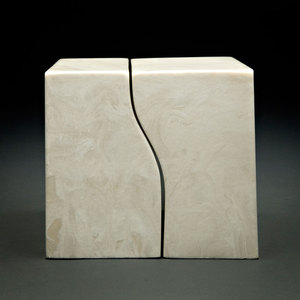 Hand-Polished Marble Cremation Urn, Solemn Funeral <b>Memorial</b> Ashes Urn for Adult Human Remains, Wholesale Custom Marble Urn - Product Image 5