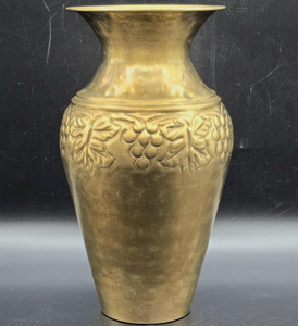 Wholesale Supplies <b>Large</b> Solid Aluminum Eco-Friendly <b>Flower</b> Vase <b>Pots</b> Customizable high Capacity American Style Home - Product Image 4