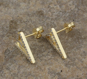 Pendientes de Lujo con Forma de Triángulo y Detalles de Circonita Cúbica, Plateados, Minimalistas, Geométricos, con Piedras Preciosas, para Mujer, Boda, Venta al por Mayor - Product Image 4