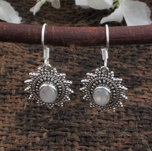 Boucles d'oreilles pendantes vintage faites à la main en argent sterling 925 massif avec pierre de lune arc-en-ciel naturelle pour mariage, anniversaire, cadeau, fête - Product Image 5