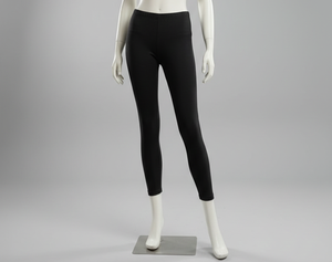 กางเกงเลกกิ้งขาสั้นผู้หญิงเอวยางยืดผ้าถักแบบเรียบง่าย - Product Image 2