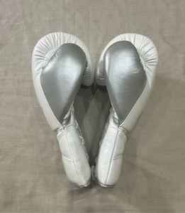 Guantes de Boxeo Personalizados Fly SuperLace Pro X 2 de Cuero Vacuno Genuino para Kick Boxing, Sanda, MMA, Sparring y Entrenamiento, con Muñequera Ajustable - Product Image 5