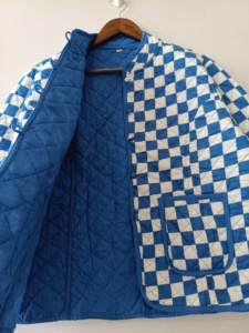 Veste matelassée en coton à motifs floraux : Légère et style bohème - Product Image 4