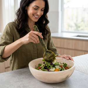 Ensemble de saladiers en résine écologique faits à la main avec cuillère et fourchette, compatibles lave-vaisselle, personnalisés pour une utilisation quotidienne en cuisine et en restaurant - Product Image 1