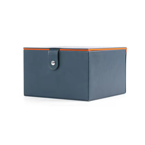 Juego de 4 vasos para dados de cuero sintético, redondos, con relieve de tema natural, con caja de almacenamiento, estilo clásico, para juegos de adultos - Product Image 3