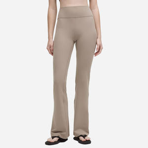 Leggings de sport taille haute unis, anti-cellulite, effet froncé fessier, sans couture, en Spandex/Nylon, extensibles dans les quatre sens - Product Image 1