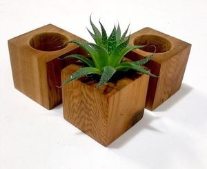 Support de Plantes Minimaliste Moderne en Lot, Fait Main, Qualité Supérieure, Excellent Travail, Vente en Gros, Prix d'Usine - Product Image 1
