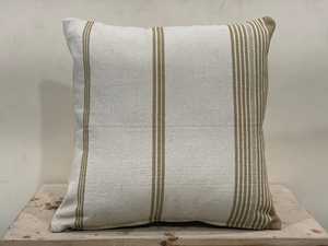 Housse de coussin ovale en laine faite à la main, housse de coussin décorative pour canapé, housse de coussin ovale en laine tissée à la main, décoration bohème pour la maison - Product Image 6