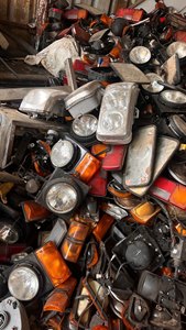 Déchets de phares de voiture / Déchets de phares automobiles / Déchets de phares de véhicules usagés - Product Image 3