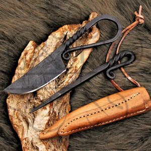 Couteau médiéval avec aiguille à découper et fourreau, forgé à la main, style Viking/Celtique - Product Image 5