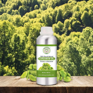 Fabricante de aceite esencial de cardamomo de etiqueta privada, servicios OEM/ODM para marcas de aromaterapia y cuidado de la piel - Product Image 1